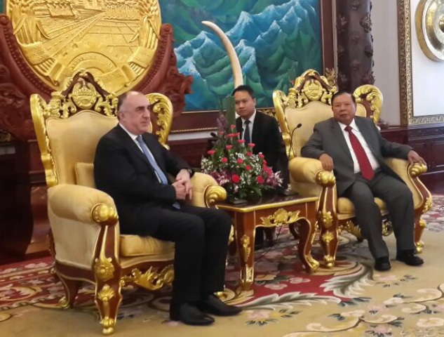 Elmar Məmmədyarov Laos prezidenti ilə görüşüb