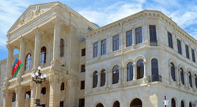 Baş Prokurorluq İqtisad Universitetindəki korrupsiya ilə bağlı cinayət işi açdı   
