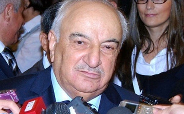 “Ağlıma batmır ki, Akif Əli Lütfü Zadə haqqında elə söz desin”