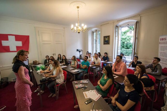 Azərbaycanda İsveçrə Universitetinin diplomunu almaq imkanı