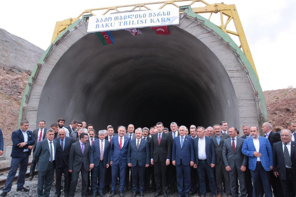 "Bakı-Tbilisi-Qars istifadəyə hazırdır" - Cavid Qurbanov 