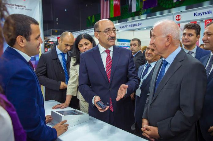Azercell “Bookmate” layihəsi ilə V Bakı Beynəlxalq Kitab Sərgi-Yarmarkasında