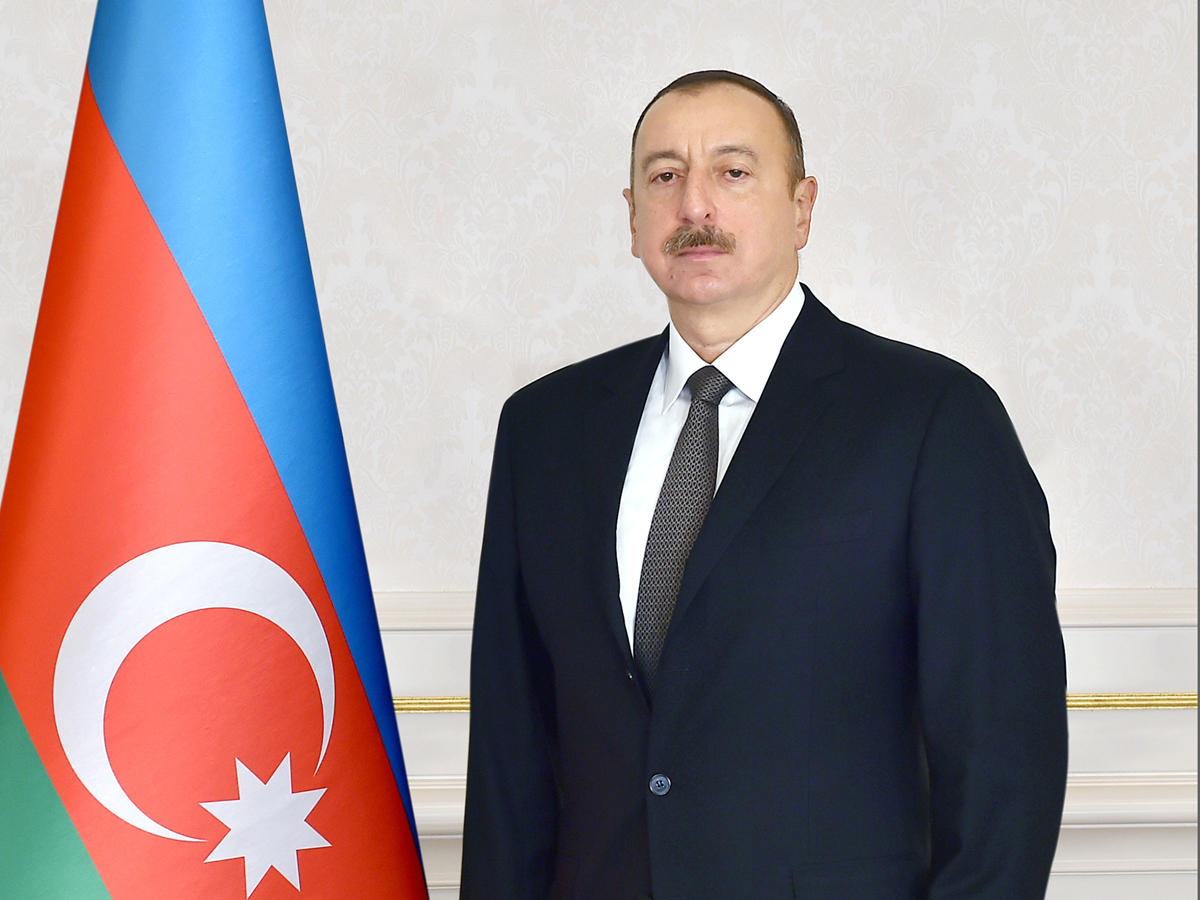  İlham Əliyev yol açılışında 