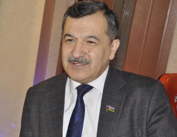 “Yaqland körpüləri yandırmağa çalışır”