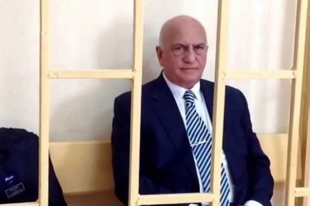 Əli İnsanov Ali Məhkəmənin sədrinə müraciət etdi 