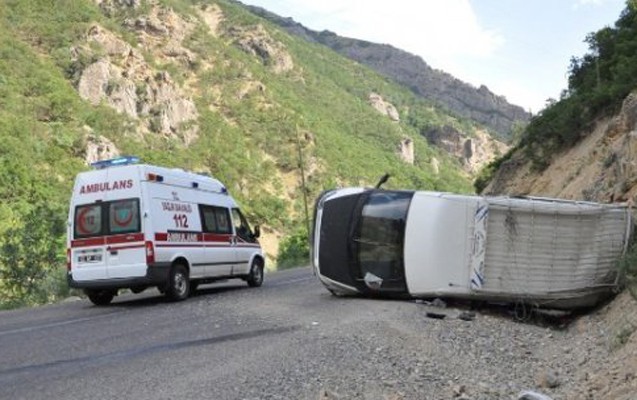 Türkiyədə turistləri daşıyan avtobus qəzası: 3 ölü, 10 yaralı