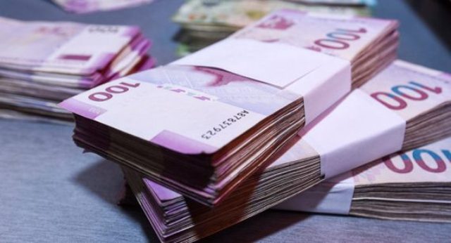Dövlət büdcəsinin icrasında 738.6 milyon manat kəsir yarandı
