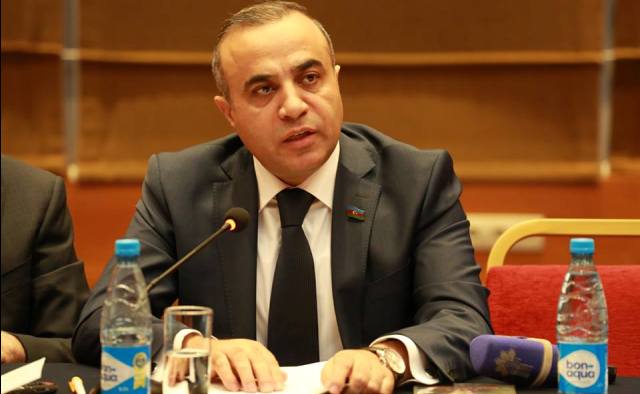 Azay Quliyev ATƏT rəsmisi kimi Qırğızıstanda seçkilərə qiymət verdi