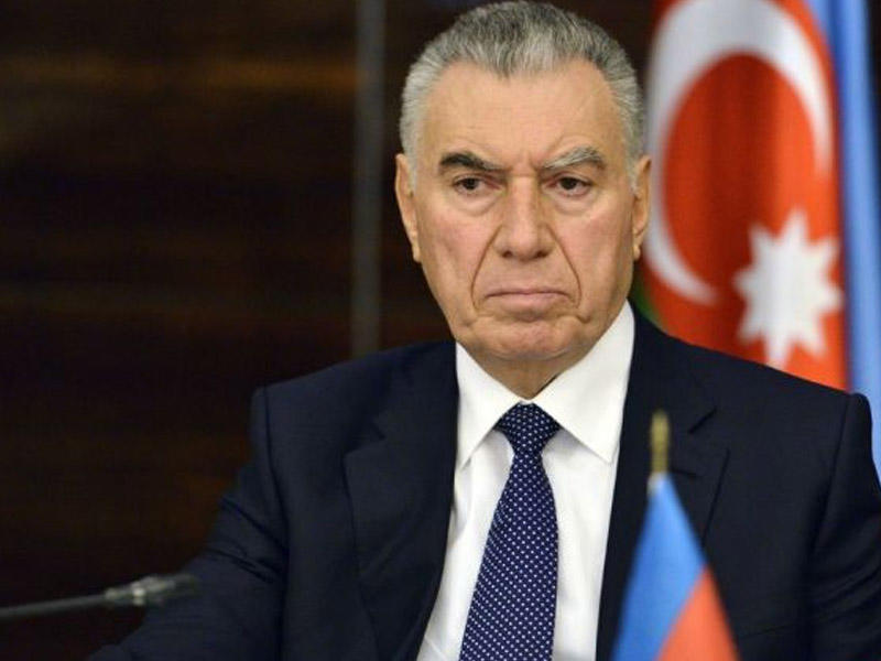 Əli Həsənovdan qəzalı binalarda yaşayan köçkünlərə XƏBƏR VAR   