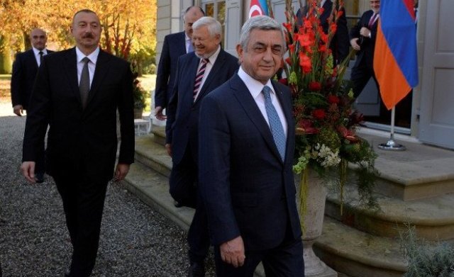 Rəsmi Bakı: Sarkisyan İlham Əliyevlə görüşdən sonra  razılaşdı, ancaq sonradan ağlına gələni dedi