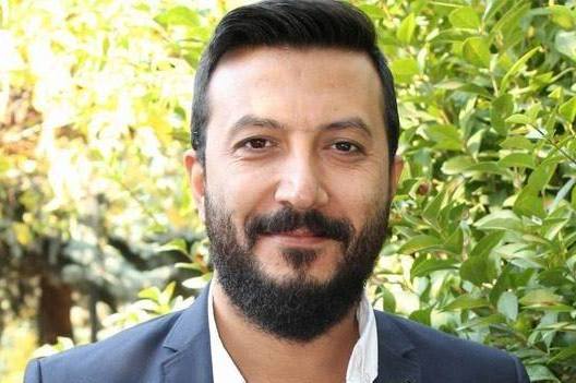 “Kayserispor”un oyununda “Qarabağ” pankartlarını tutan tələbələrin müəllimi danışdı   