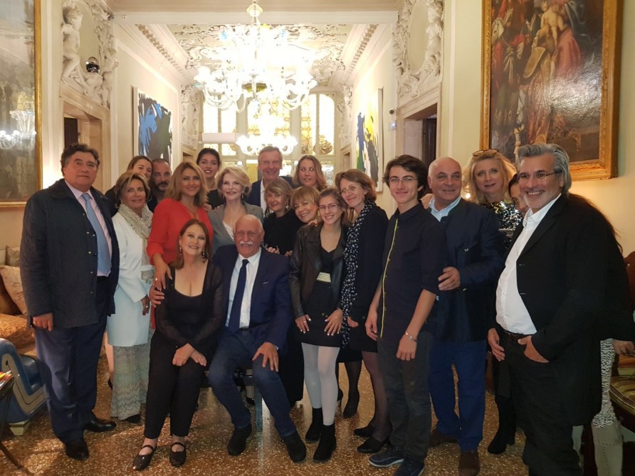 Azərbaycanın Dostları Assosiasoyası Venesiya Bienalına ziyarət təşkil edib - FOTOLAR  