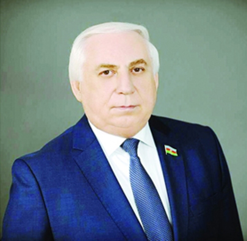 70 yaşlı gənc