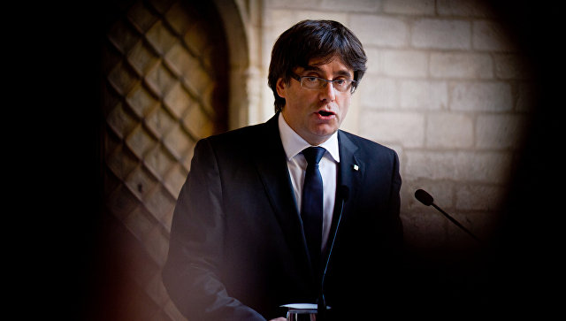 Kataloniya separatçılarının lideri Belçikadan sığınacaq istəyir