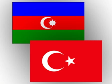 Azərbaycan və Türkiyə prezidentləri xanımları ilə birgə nahar ediblər