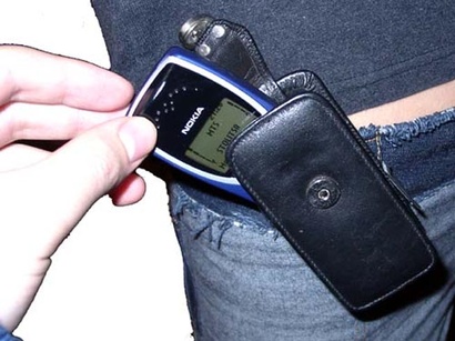 Telefon oğruları saxlanıblar