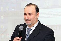 Putinin təltif etdiyi azərbaycanlı həkim kimdir?