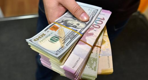 Dollar və manatın bugünkü MƏZƏNNƏSİ