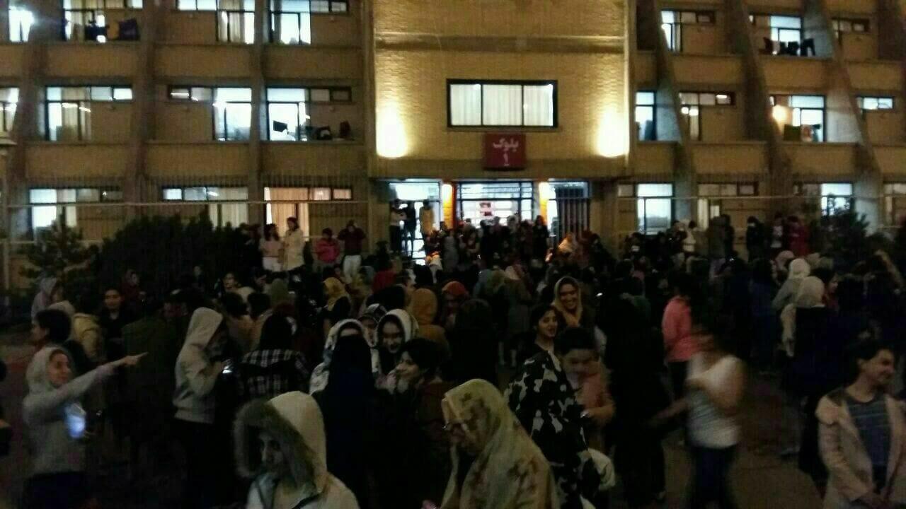 Təbriz sakinləri küçələrə axışdı