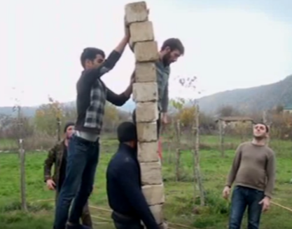 Ağsu sakini bacarığı ilə hər kəsi təəcc&uuml;bləndirdi - Video