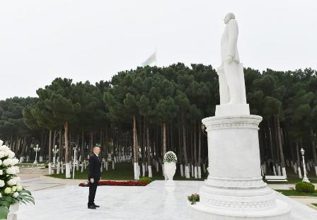 Prezident Xırdalana getdi - FOTOLAR