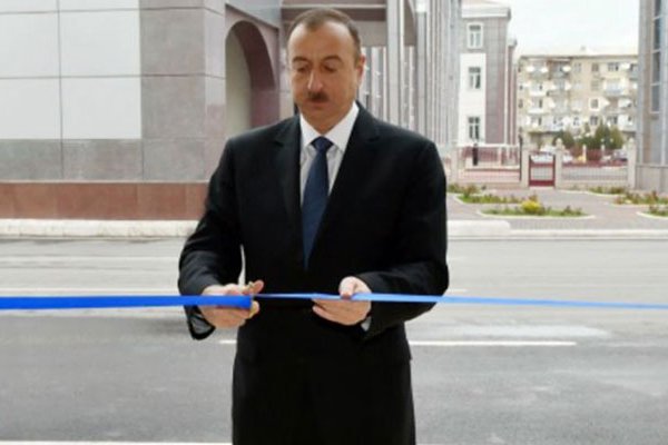 İlham Əliyev Masazırda məktəb açılışında olub   