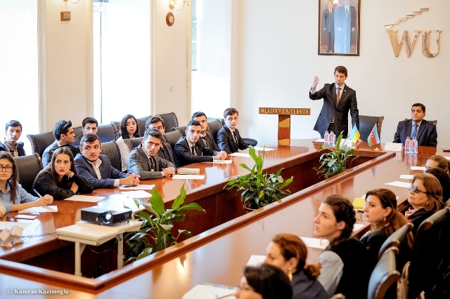 Ukrayna səfiri Qərbi Kaspi Universitetində