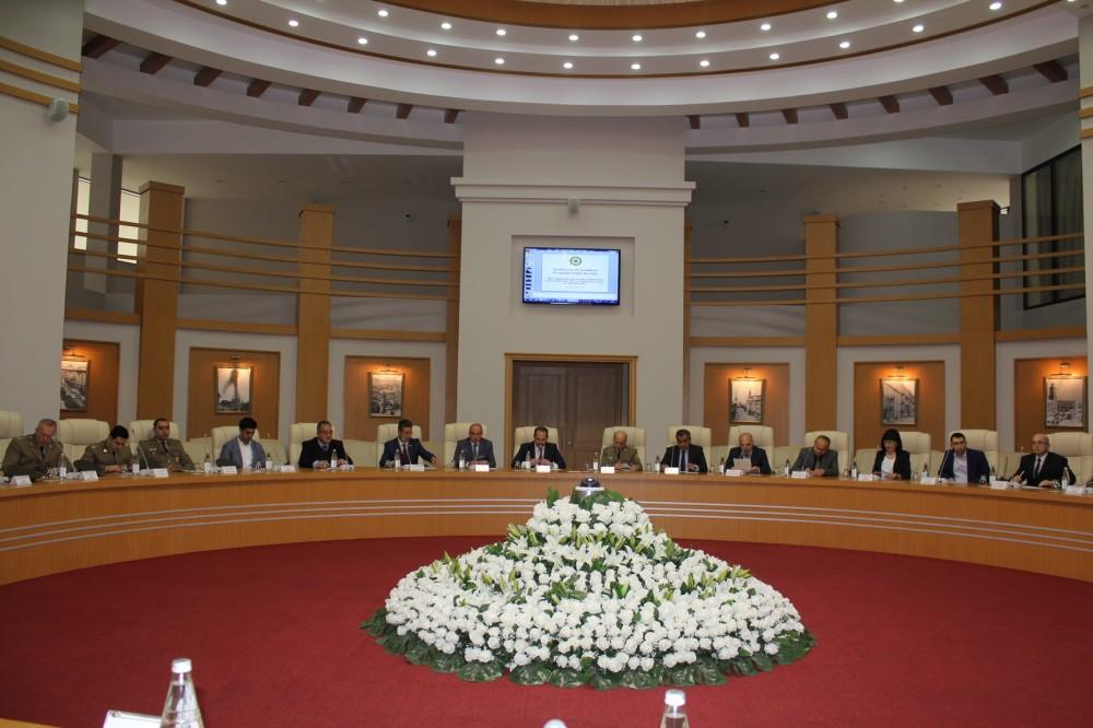FHN-də neft dağılmalarına qarşı cavab tədbirləri m&uuml;zakirə olundu