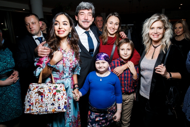 Leyla Əliyeva Moskvada film təqdimatında iştirak edib - FOTOLAR