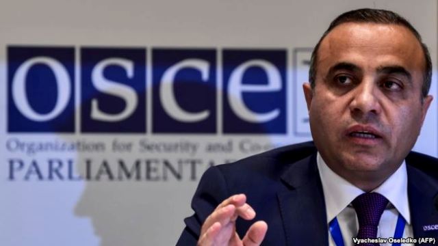 Azay Quliyev hökumətlərin formalaşmaması və zəif seçici fəallığını tənqid etdi