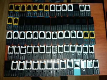 Gömrükdə 70 telefon müsadirə olundu