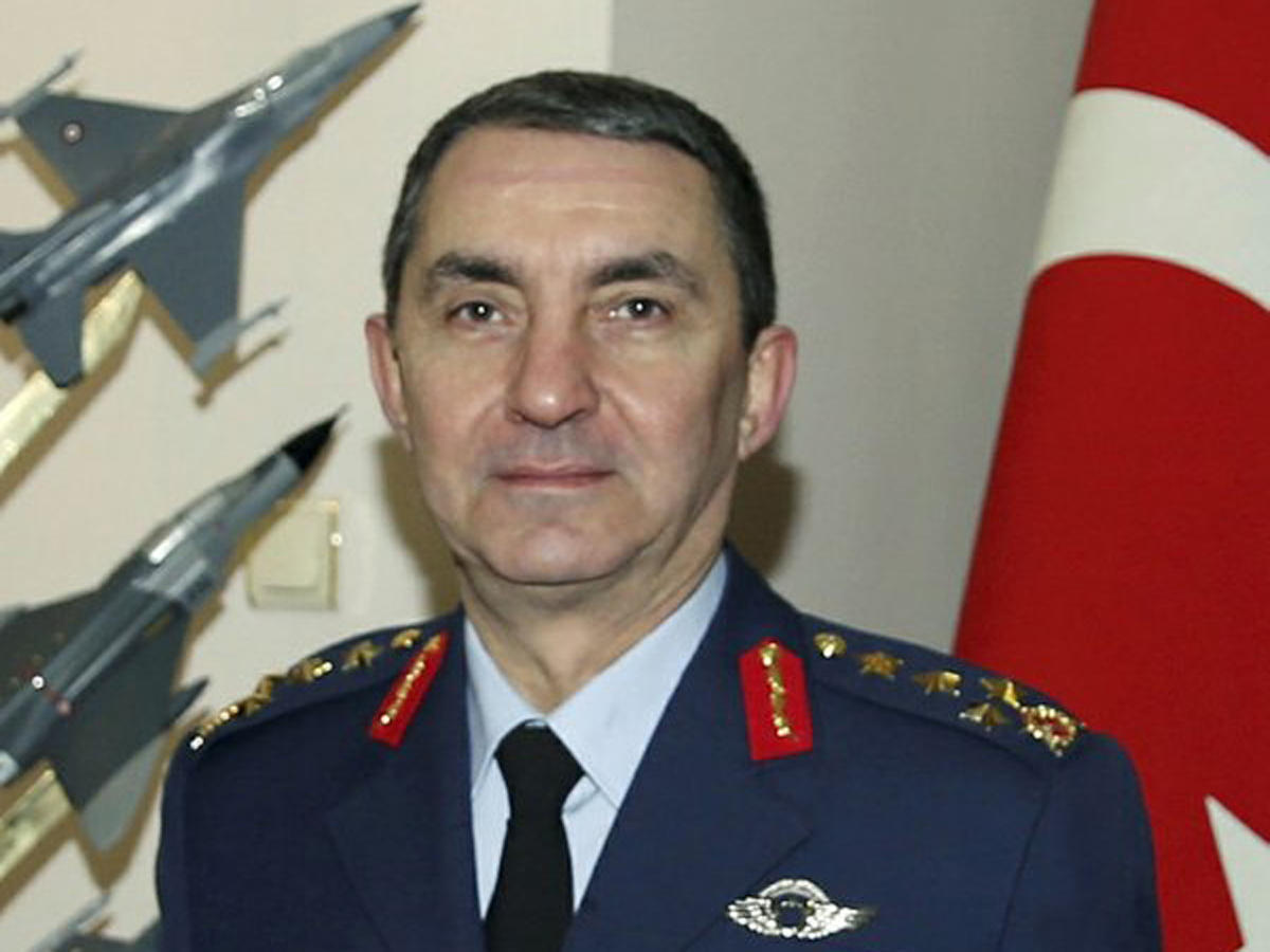 Türkiyəli komandan Bakıya gəlib