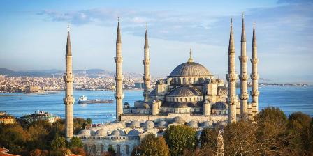 İstanbulda dəniz reysləri təxirə salındı