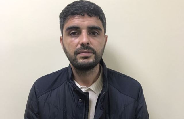 Bakı metrosunda cibgir tutuldu - FOTO