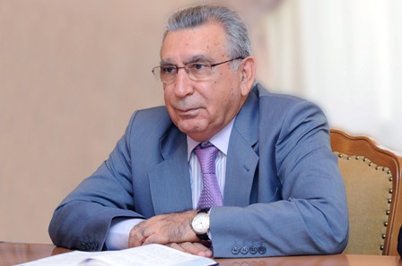 Ramiz Mehdiyev yeni vergilər nazirini təqdim etdi