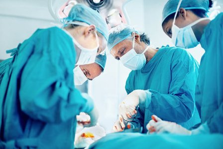 20 yaşlı qızın əməliyyatdan ölməsi ilə bağlı cinayət işi açıldı