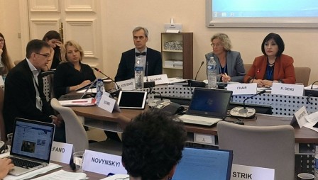 Azərbaycanlı deputat AŞPA-da miqrantların problemlərindən danışdı