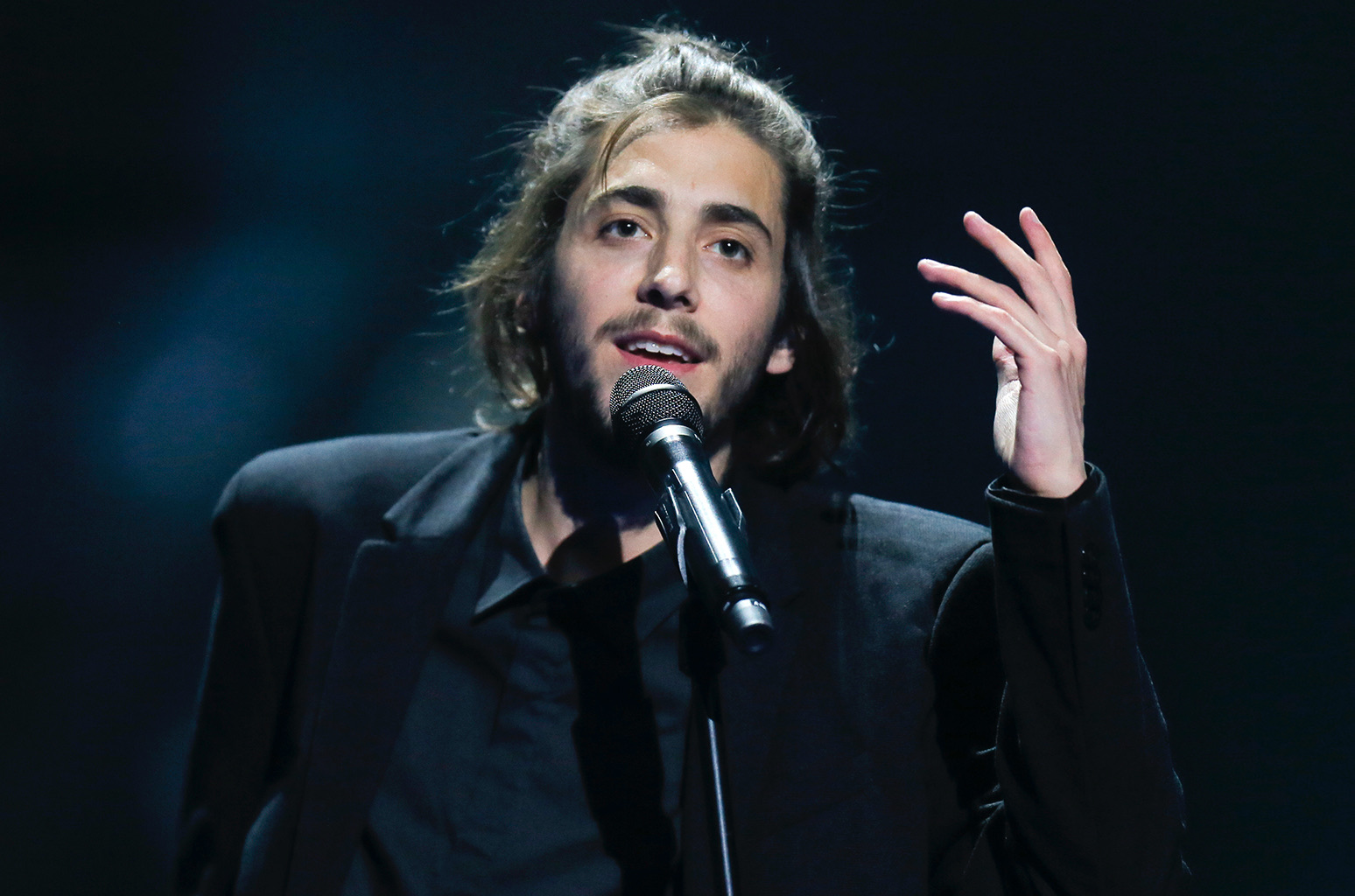 “Eurovision-2017”-nin qalibinə ürək köçürülüb
