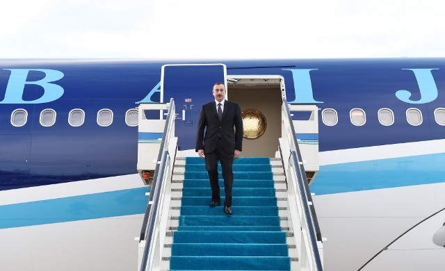 İlham Əliyev Türkiyəyə getdi - FOTO
