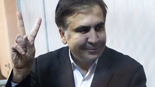 Saakaşvili: “Poroşenko mənə baş nazir postunu təklif etdi”