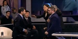 Rusiya telekanalında azərbaycanlı və erməni ekspertlər əlbəyaxa oldu - VİDEO 