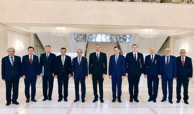 İlham Əliyev Həştərxan vilayətinin qubernatorunu qəbul edib - YENİLƏNİB