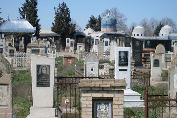 Bələdiyyələrə qəbiristanlıqlarla bağlı səlahiyyət verilir   