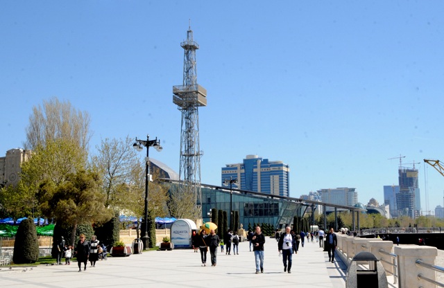 Sabah Bakıda 12 dərəcə isti olacaq – HAVA PROQNOZU