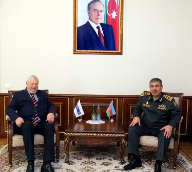 Zakir Həsənov Kaspşik ilə cəbhədəki durumu müzakirə etdi