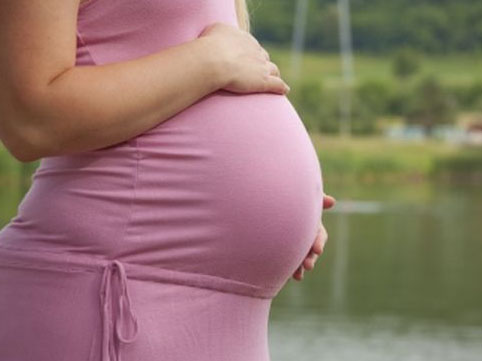 Azərbaycanda selektiv abort qadağan olunur