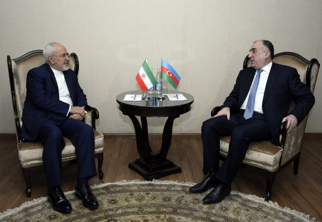 Elmar Məmmədyarov İran və Türkiyə xarici işlər nazirlərilə təkbətək görüşdü