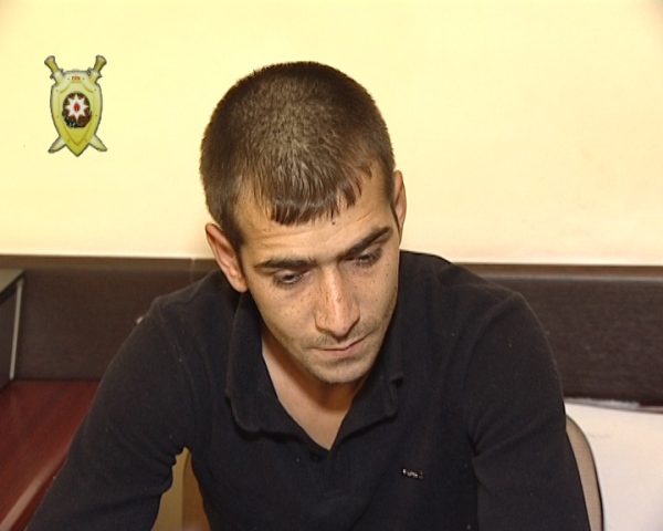 Qonşusunun evini yaran oğru tutuldu - FOTO