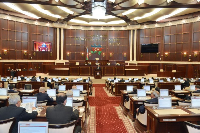 Milli Məclisin sonuncu iclasının gündəliyi AÇIQLANDI   