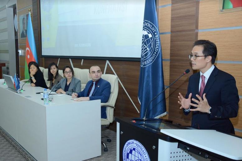 Dünyanın nüfuzlu universitetlərinin məzunları UNEC-də